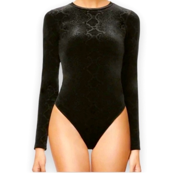 NEW! Good American Snake Print Burnout Velour Bodysuit Long Sleeves Black SZ L - Picture 7 of 15